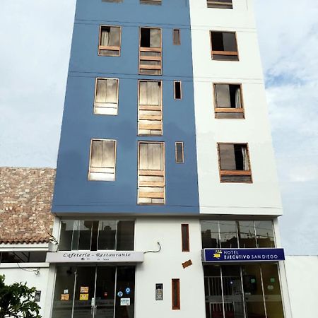 טרוחיו Hotel Ejecutivo San Diego מראה חיצוני תמונה